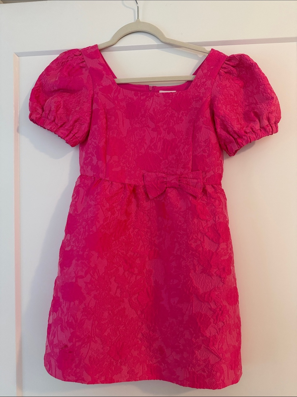 LILLY PULITZER Girl's Hot Pink Puff-Sleeve Dress with Bow. Barely worn!